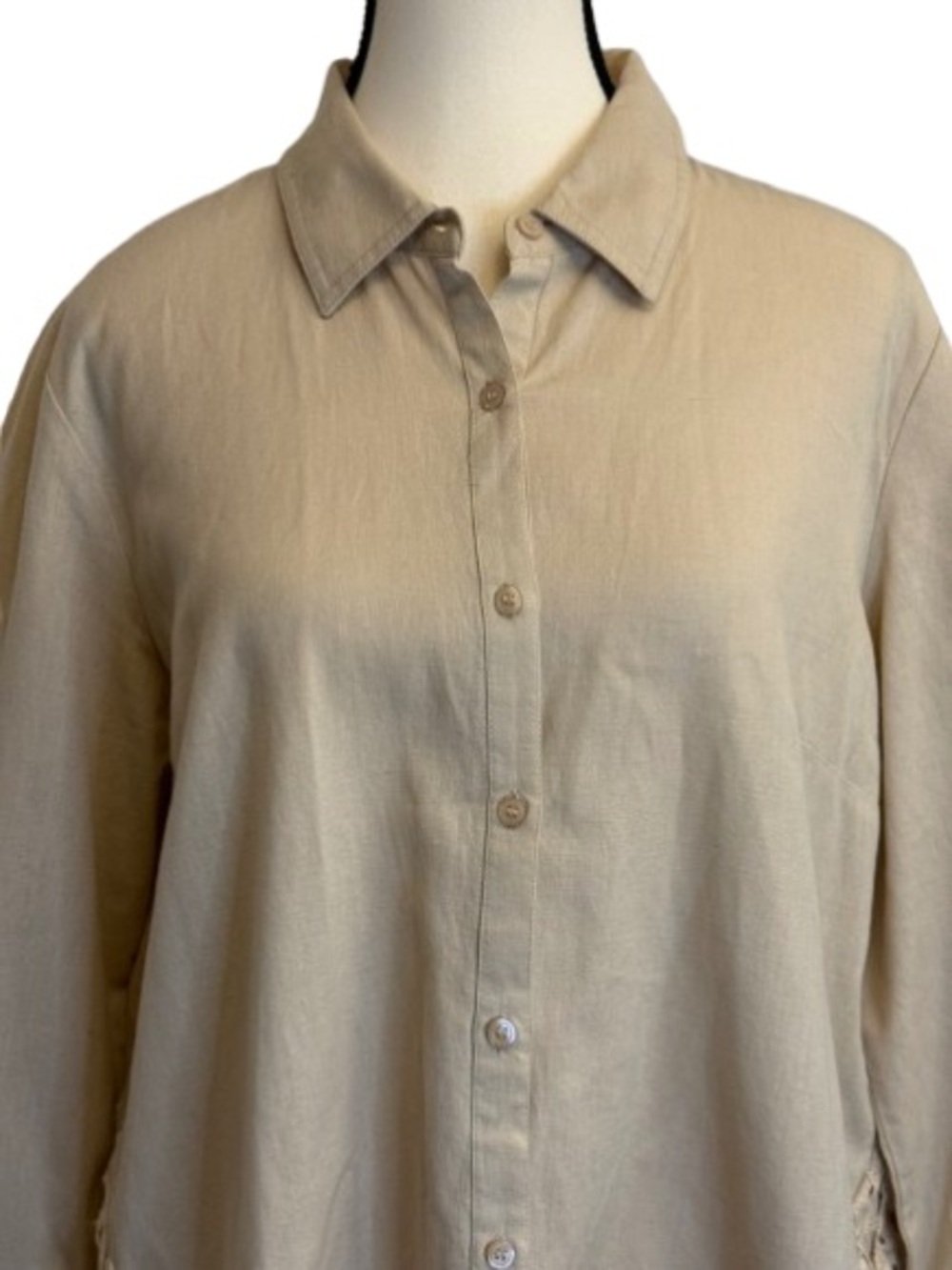 Coldwater Creek Linen Blend Lace Hem Buttons Blouse 10-12 Beige Boho Cottagecore - Picture 4 of 7